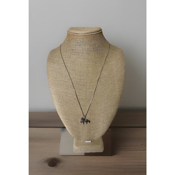 Beautiful Vintage Sterling Navajo Horse Necklace On Sterling 30” Box Chain. - Picture 1 of 5